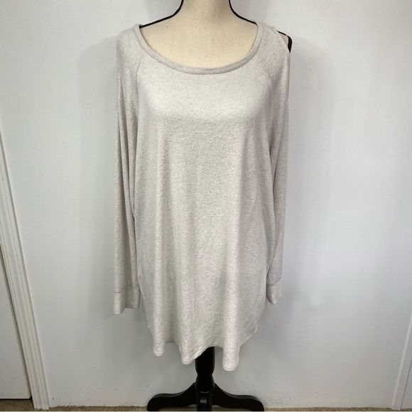 Torrid Light Oatmeal Super Soft Plush Cold Shoulder Top - Picture 2 of 11